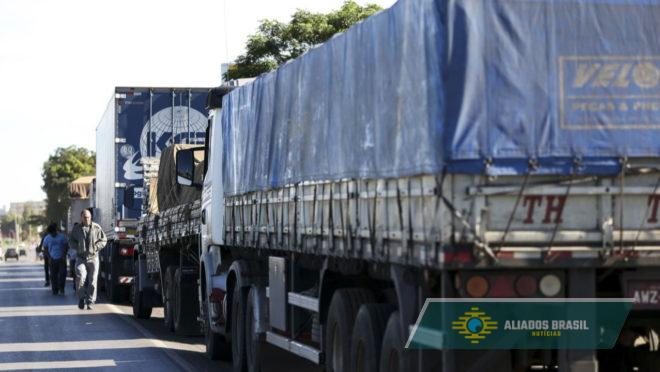 Câmara aprova anistia a caminhoneiros multados por atos após eleição de 2022
