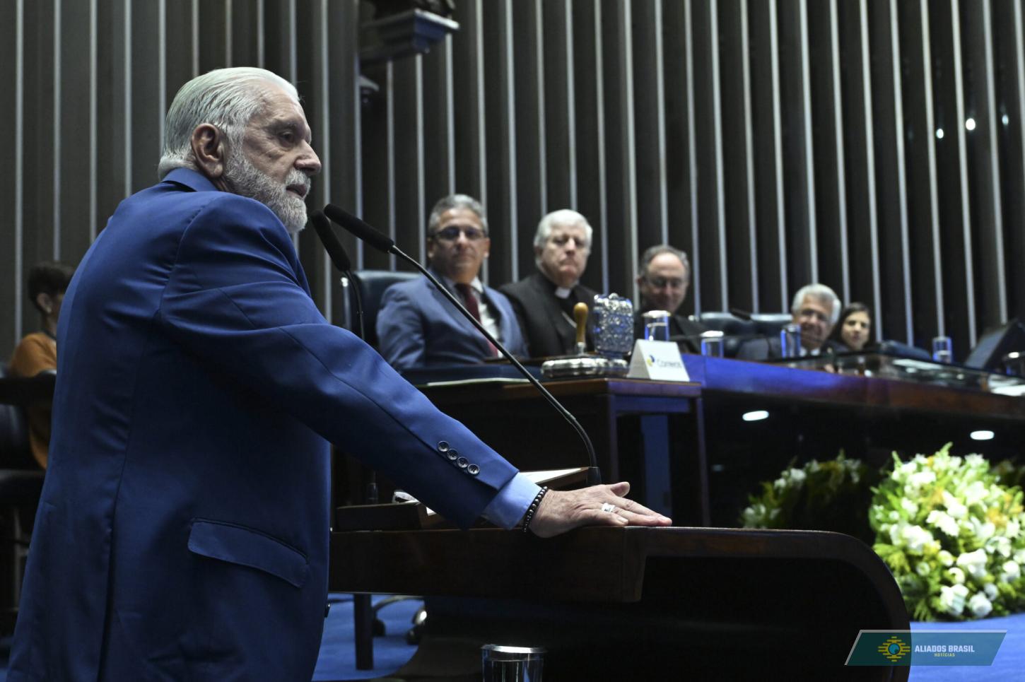 Caso Master: PF revela mensagem cifrada que expôs Jaques Wagner, líder do governo Lula
