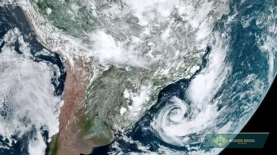 Ciclone-bomba a caminho do Brasil irá trazer queda de temperatura