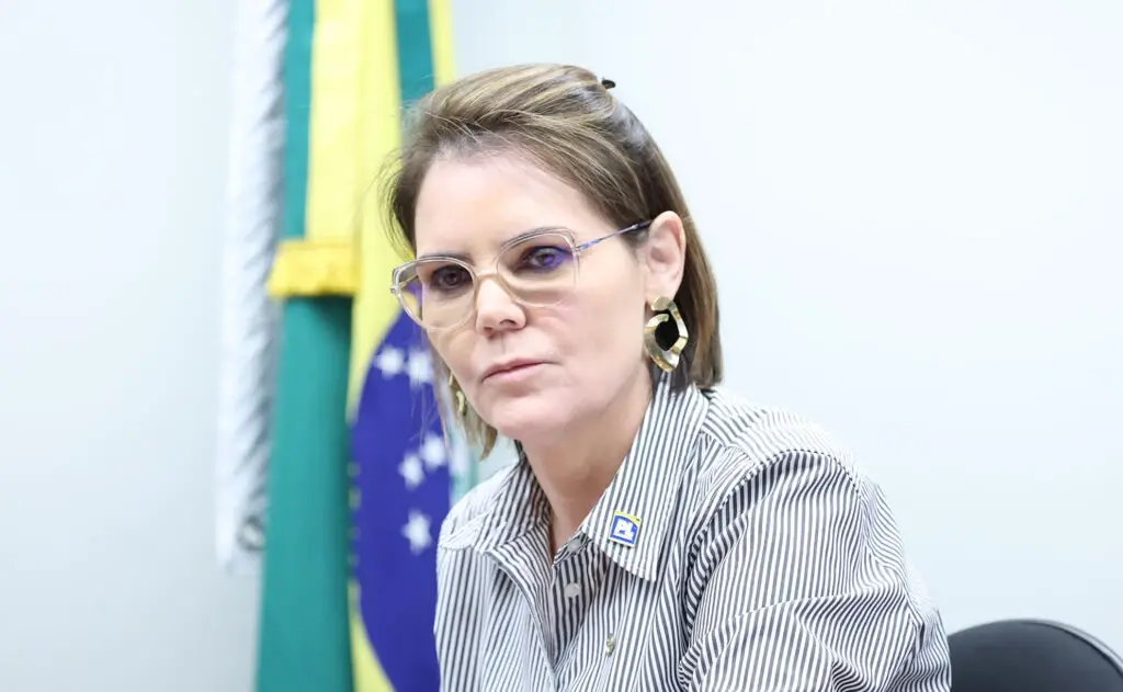 Coronel Fernanda sofre ameaças de morte: “Vou estourar a cabeça”