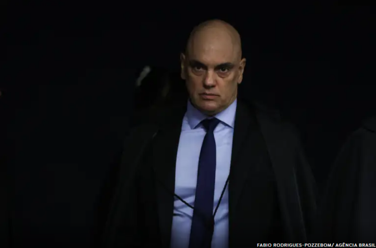 Fachin cita “soberania” e autoriza AGU a defender Moraes em ação nos EUA movida por empresa de Trump