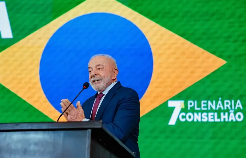 Lula aponta que déficit de 0,20% do PIB não faz o mundo cair