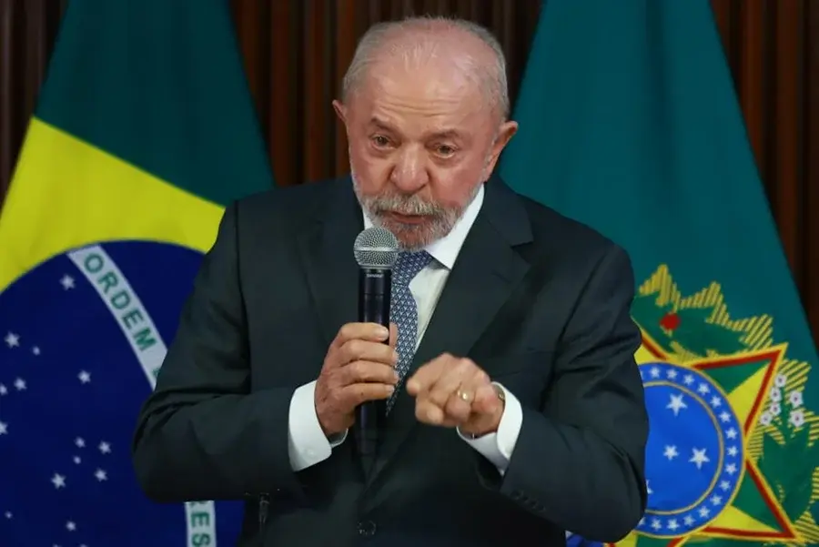Lula diz que decidiu ir à reunião do G7 para “colocar ordem na casa”