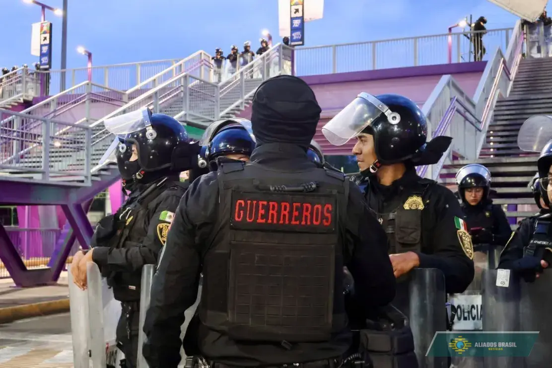 Manifestação faz polícia mexicana fechar acessos do Estádio Azteca