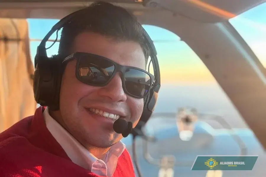 Pilotos testavam aeronave: quem são vítimas de queda de avião em SP