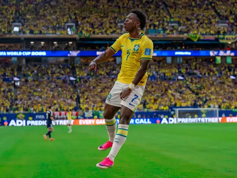 Por que Vini Jr. não desperta o mesmo 'frisson' que Neymar e Endrick na torcida mesmo carregando Brasil nas costas