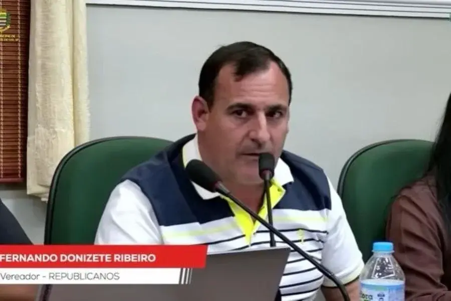 Professora rebate vereador sobre ganhar 5 vezes mais: “Desmerece o estudo”