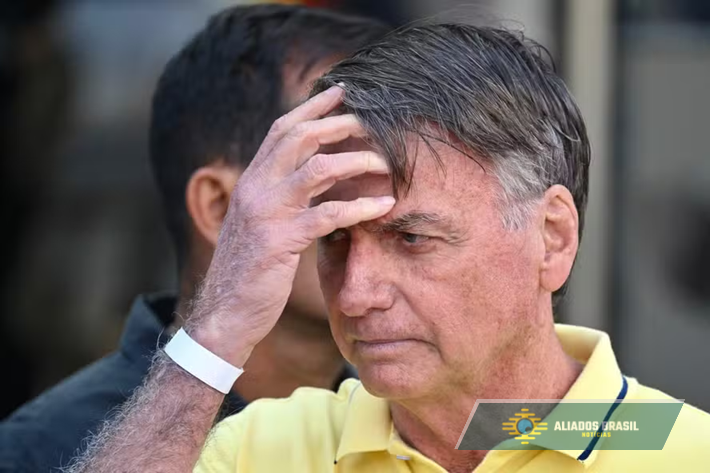 Relatório médico aponta aumento dos episódios de soluço de Bolsonaro nos últimos sete dias