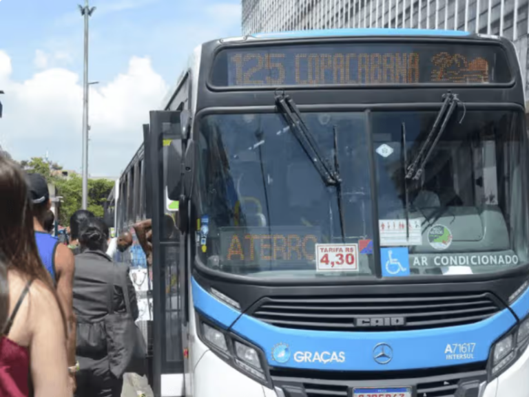 Rodoviários do Rio confirmam greve de ônibus a partir da meia-noite desta segunda