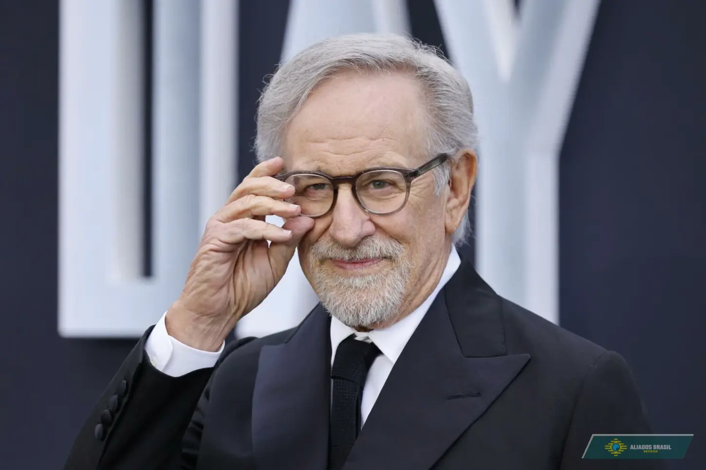 Spielberg diz que filme sobre ETs fará cristãos questionarem a fé