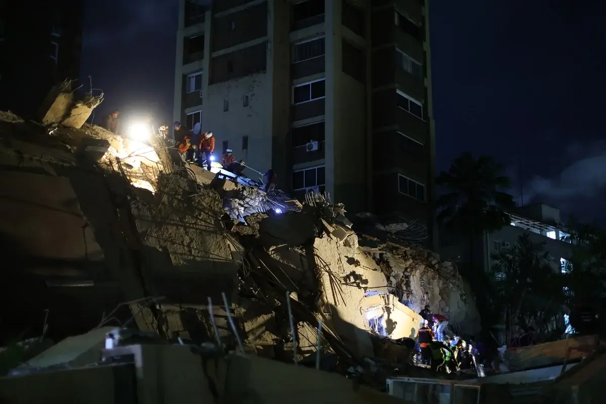  Terremotos: venezuelanos procuram por 40 mil parentes desaparecidos