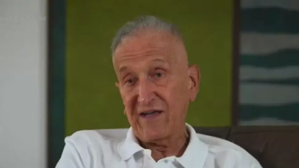 Tratando câncer, Carlos Alberto Parreira é internado no Rio