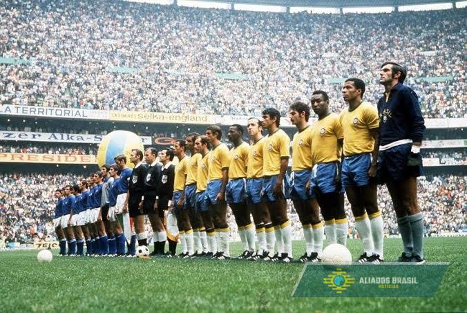 VÍDEO: De “A Taça do Mundo é Nossa” a “Voa Canarinho”; relembre as músicas que embalaram gerações nas Copas