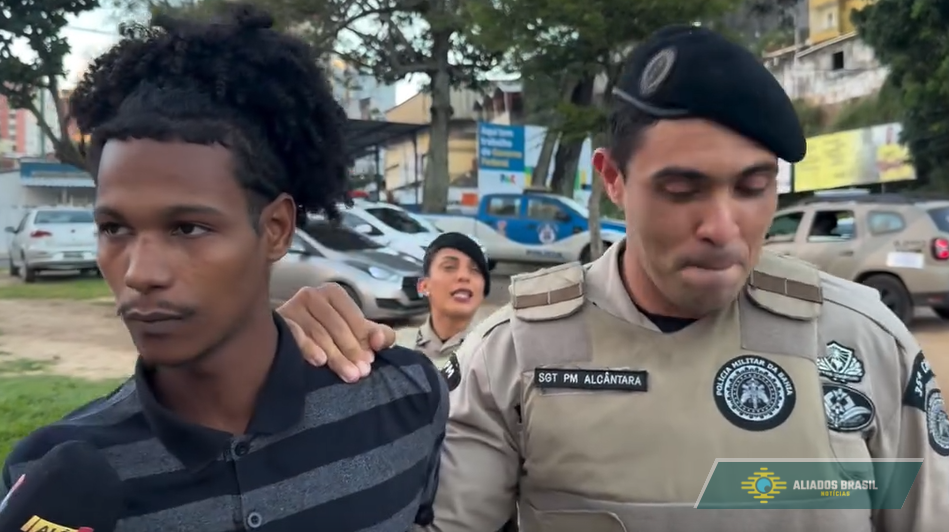 Ambulante é preso por injúria racial no metrô de Salvador e se justifica com ‘teoria da evolução’