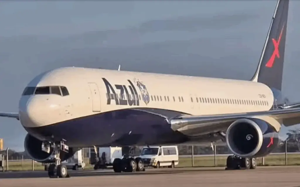 Avião da Seleção deixa os EUA com apenas um jogador a bordo