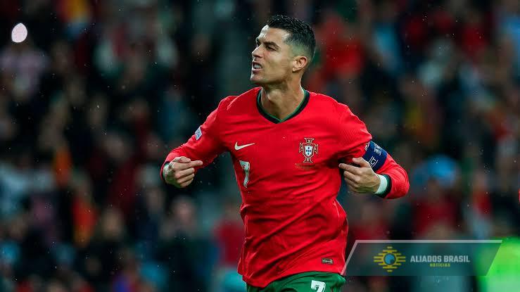 Cristiano Ronaldo envia mensagem a menino ferido nos terremotos e faz convite especial
