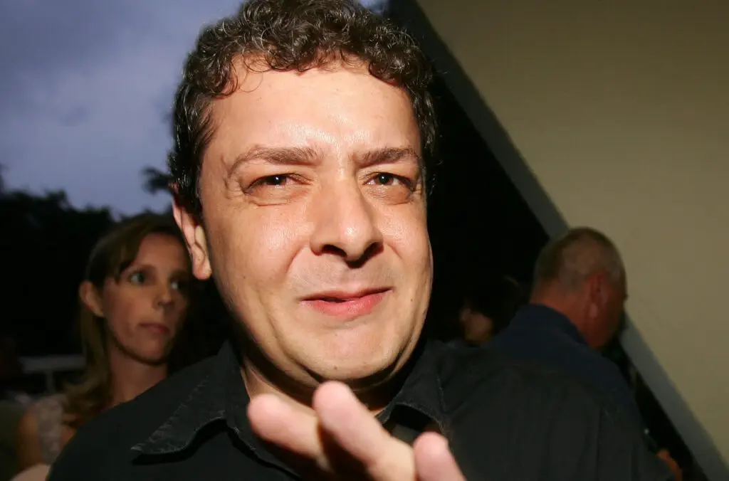 Defesa avalia pedir para arquivar inquérito contra Lulinha