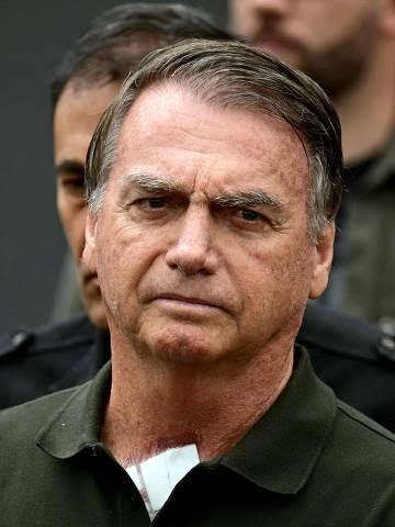 Defesa de Jair Bolsonaro recorre no STF contra restrições impostas por Alexandre de Moraes