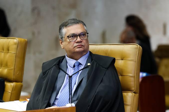 Dino manda para PF respostas de Valdemar e Kassab sobre indicação de emendas 
