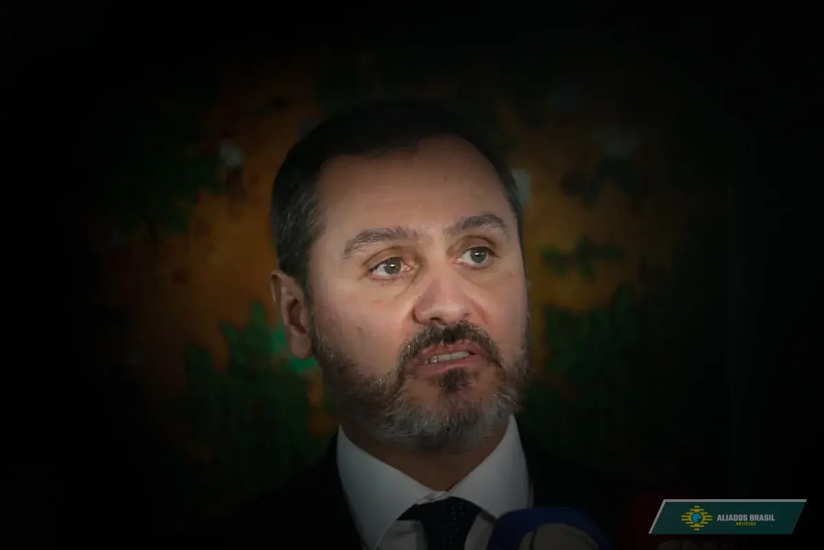 Diretor da PF diz que sanção dos EUA atrapalhou investigação e permitiu fuga de principal alvo