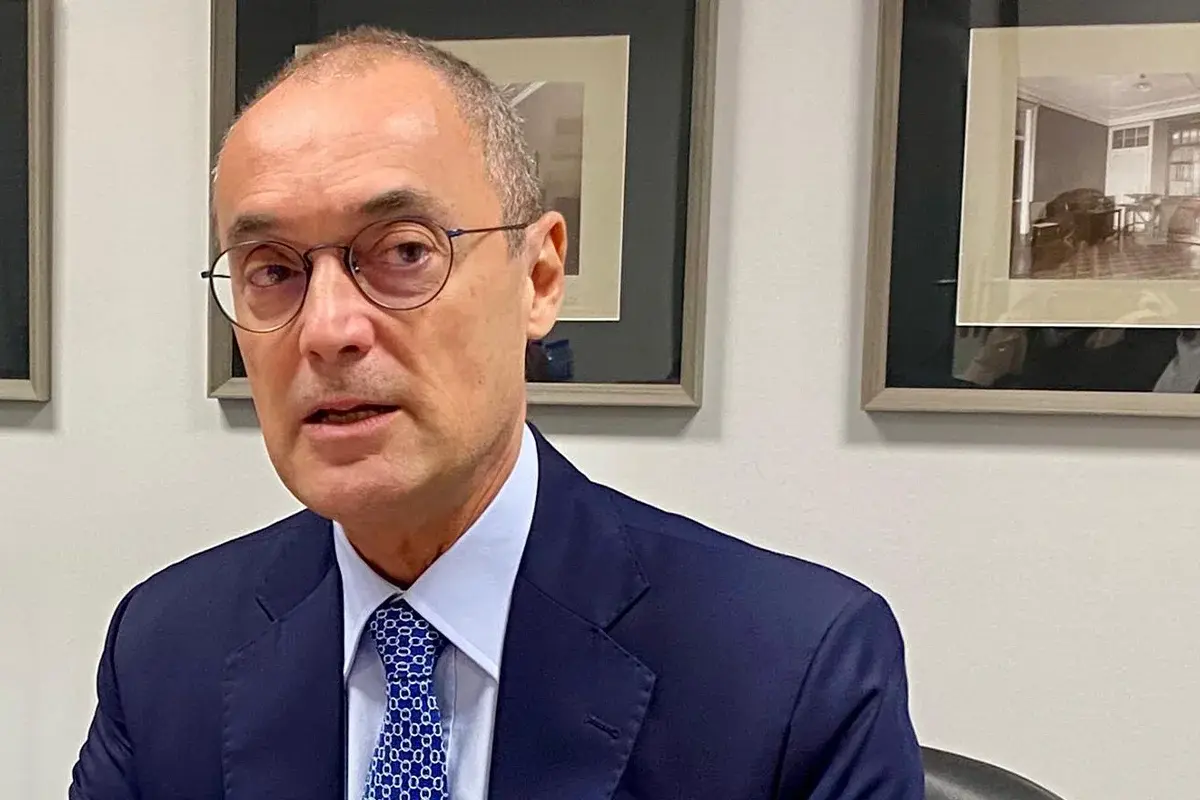 Embaixador é acusado de perseguição e intimidação em cartas ao Itamaraty. Vídeo