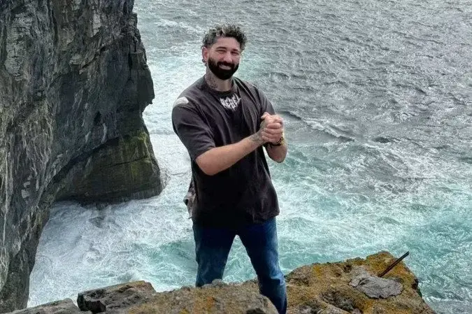 Ex-jogador brasileiro morre na Irlanda; família tenta trazer corpo