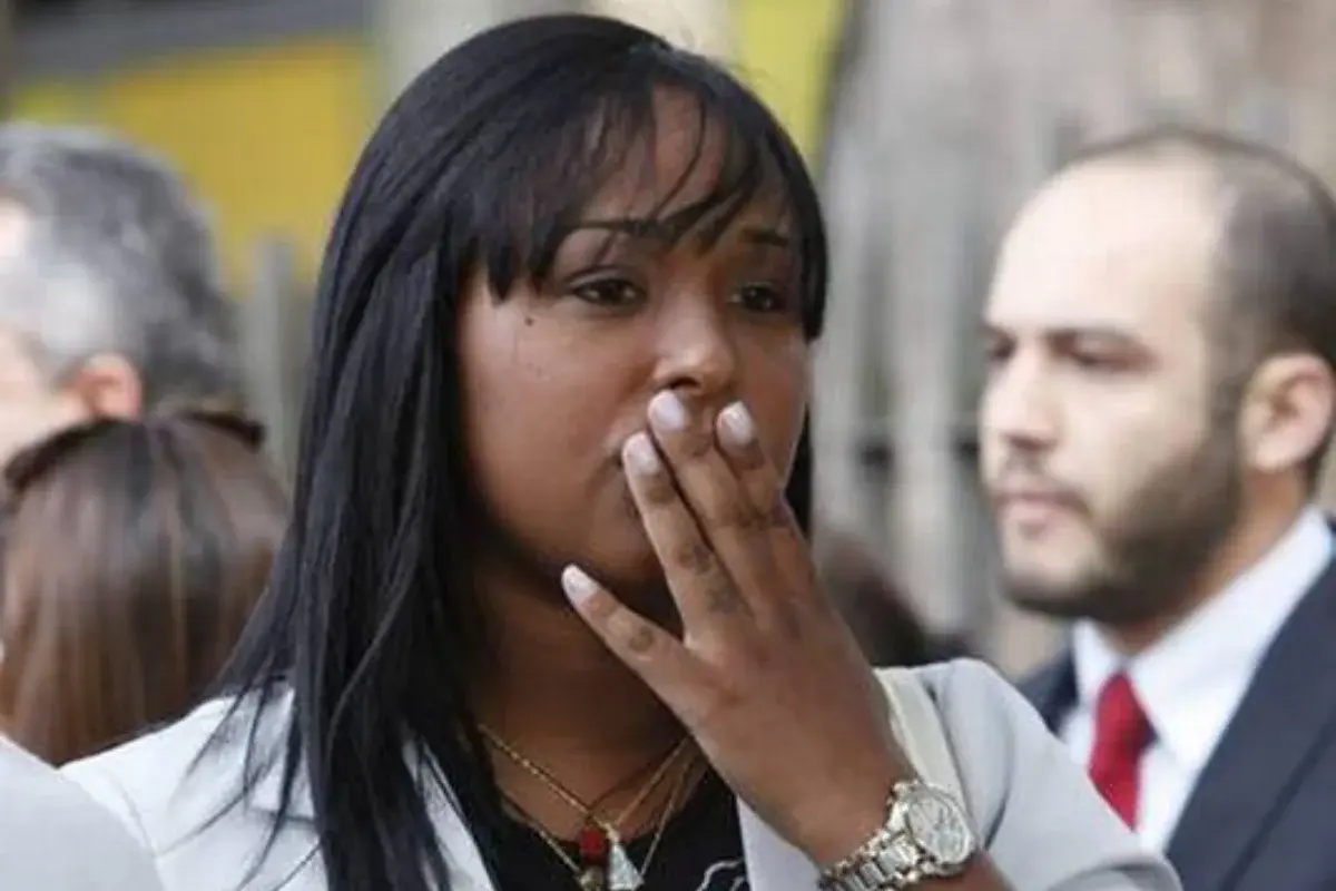 Ex-mulher do goleiro Bruno é encontrada e internada após sumiço