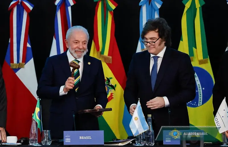 Lula ironiza declarações de Javier Milei após ataques na convenção do PL