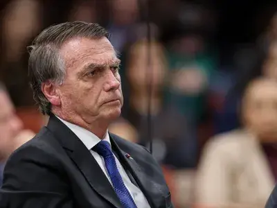 PGR vê violação em carta de Bolsonaro, mas defende manutenção de domiciliar