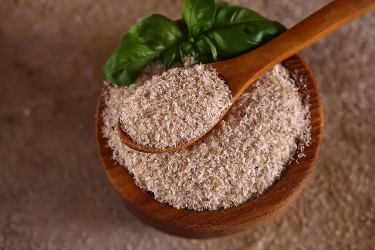 Psyllium husk e em pó diferem em textura, mas têm benefícios parecidos
