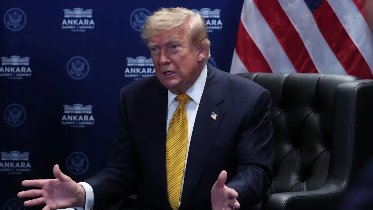 Trump diz que EUA devem atacar Irã novamente nesta quarta-feira