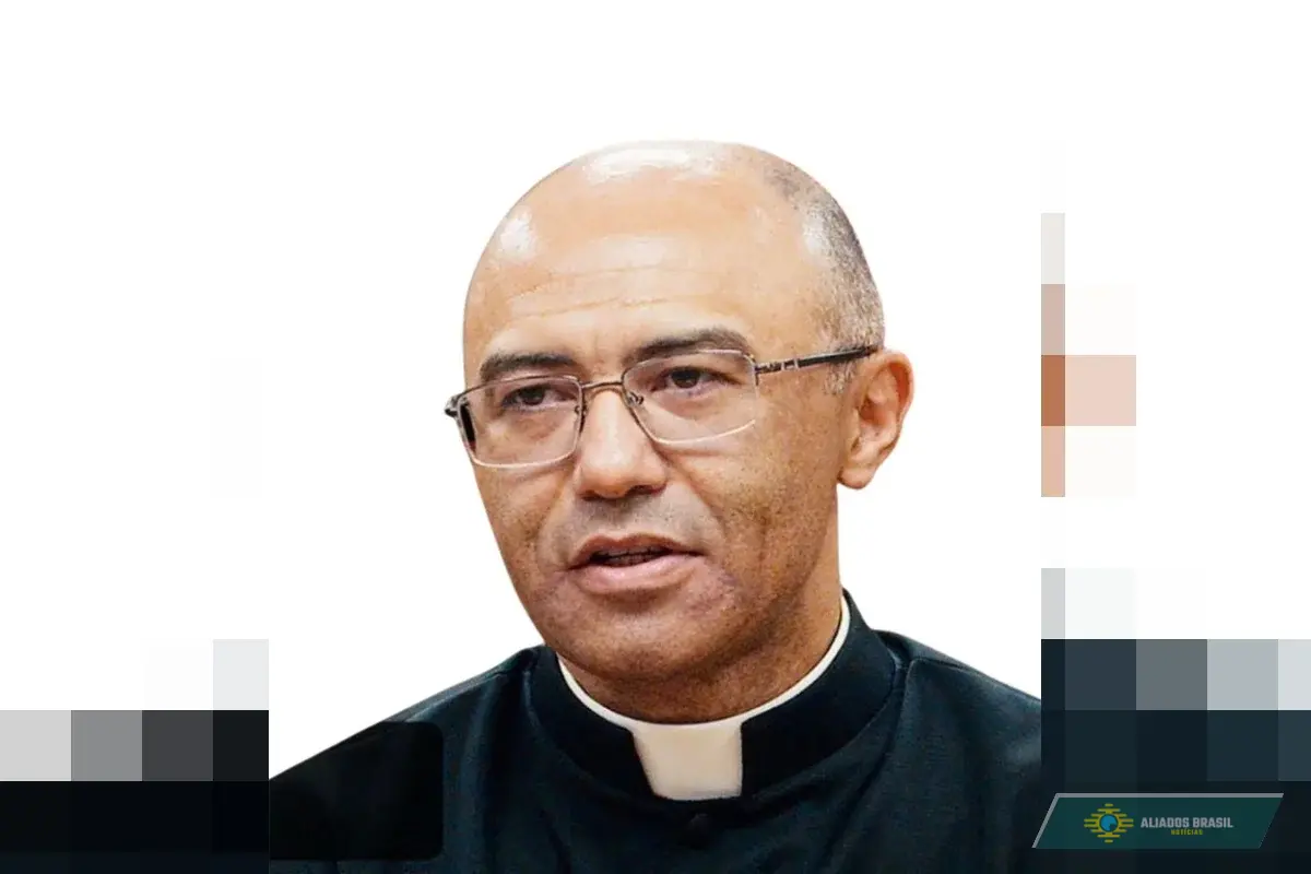 Vaticano excomunga padre e igreja do DF por ligação a grupo cismático