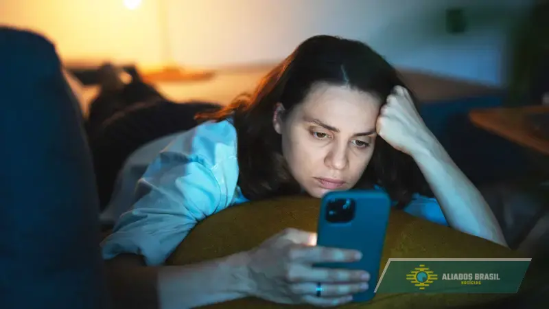 Você usa o celular no 