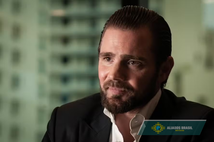 Vorcaro encomendou dossiê sobre presidente do Itaú: 'Está me causando muito problema'