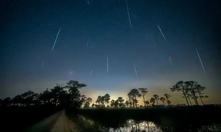 Chuva de meteoros Líridas poderá ser vista do Brasil com ajuda da Lua