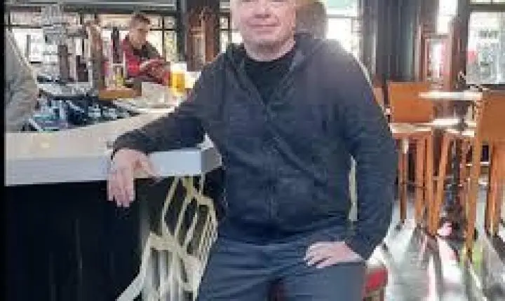 Doador de sêmen que afirma ter gerado 180 filhos perde batalha judicial para ser reconhecido como pai de criança