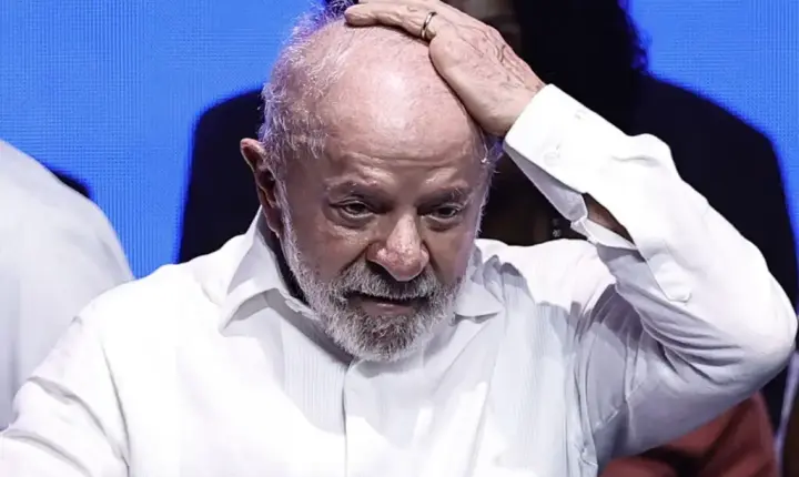 Durante evento em SP, Lula diz que está precisando de psicólogo