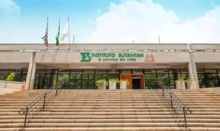 Ex-ministro Marcelo Queiroga denuncia que vacina do Butantan foi incluída no SUS sem cumprir exigências legais