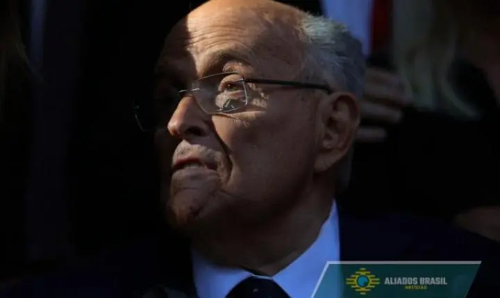 Ex-prefeito de NY, Rudy Giuliani está em ‘estado crítico’ em hospital, diz jornal
