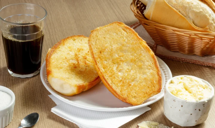 Parece inofensivo, mas esse hábito no café da manhã pode prejudicar sua alimentação