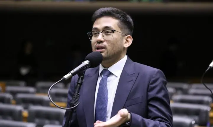Kim Kataguiri desiste de disputar o governo de SP e tentará reeleição para deputado