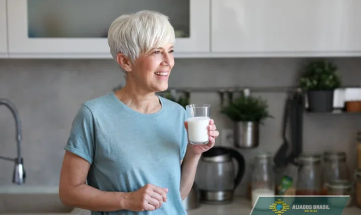 Longevidade: por que proteínas e cálcio se tornam ainda mais importantes após os 40 anos