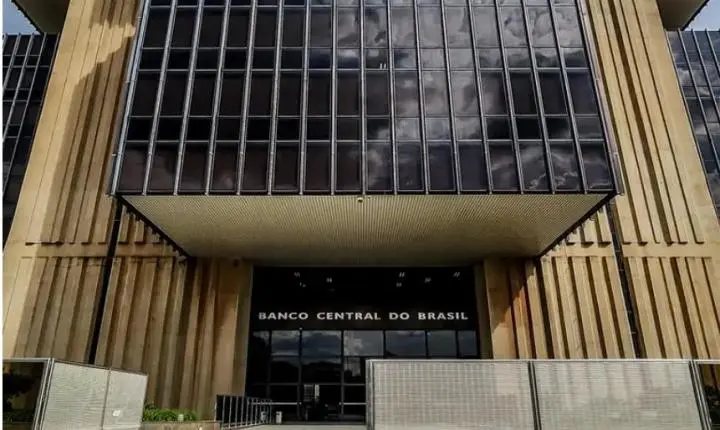 Mercado eleva projeção da inflação para 4,89% em 2026, na 8ª alta seguida; entenda os motivos
