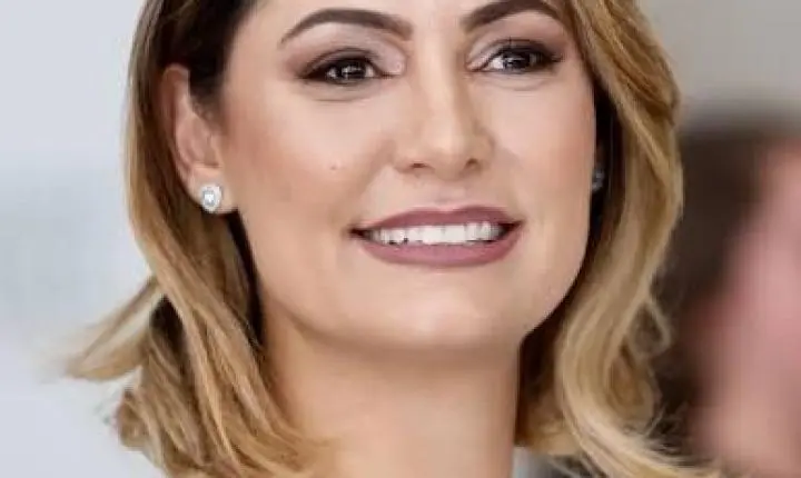 Agora é oficial: Michelle Bolsonaro decide sobre as eleições; veja os detalhes