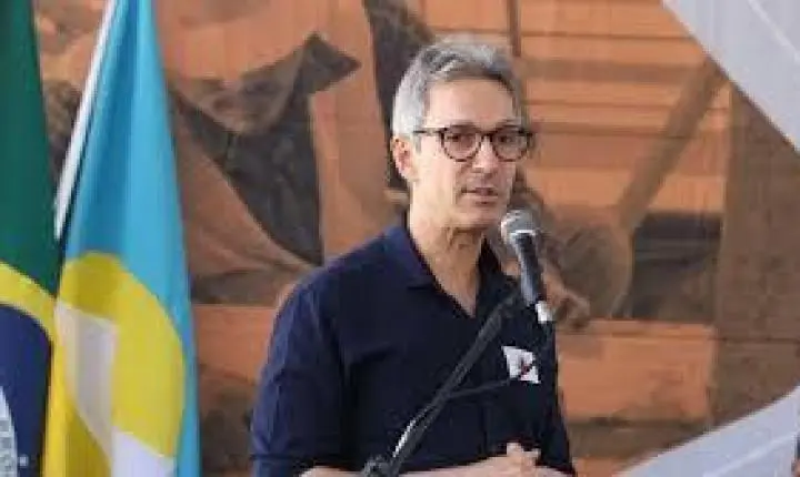 “Não entrei na vida pública para enriquecer, ao contrário de certas pessoas”, diz Zema a Dirceu