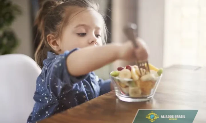 Nutrição: especialista explica por que crianças não devem fazer dieta