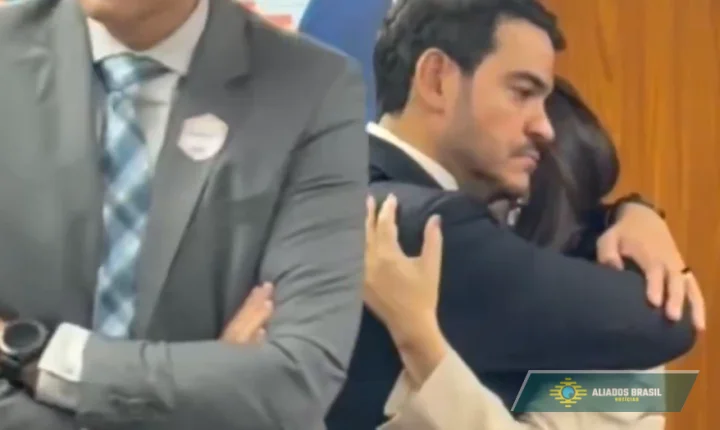O momento em que Jorge Messias abraça a mulher ao saber que foi rejeitado pelo Senado