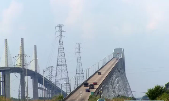 Ponte 'assustadora' nos EUA é reaberta após reforma e viraliza nas redes sociais; vídeo