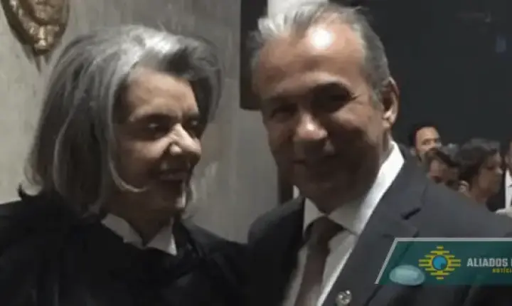 Relator do caso de menina de 12 tem fotos com ministros do STF