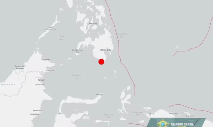 Terremoto de magnitude 7,8 atinge ilha das Filipinas; alerta de tsunami é ativado
